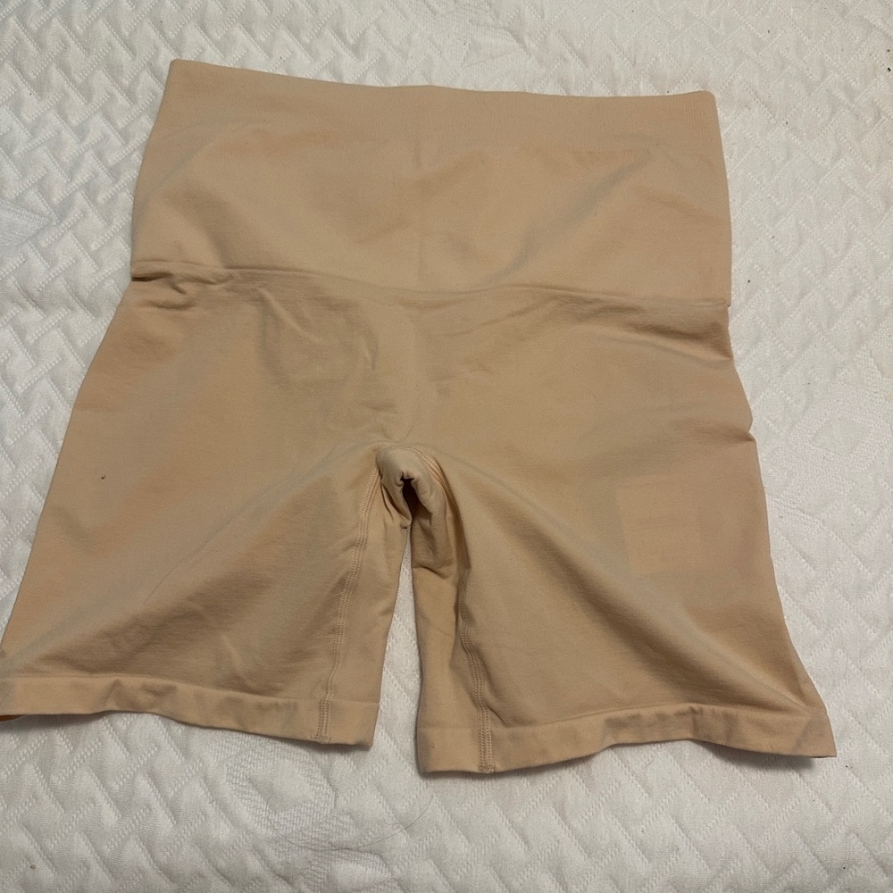 YITTY Tan Shapewear Shorts